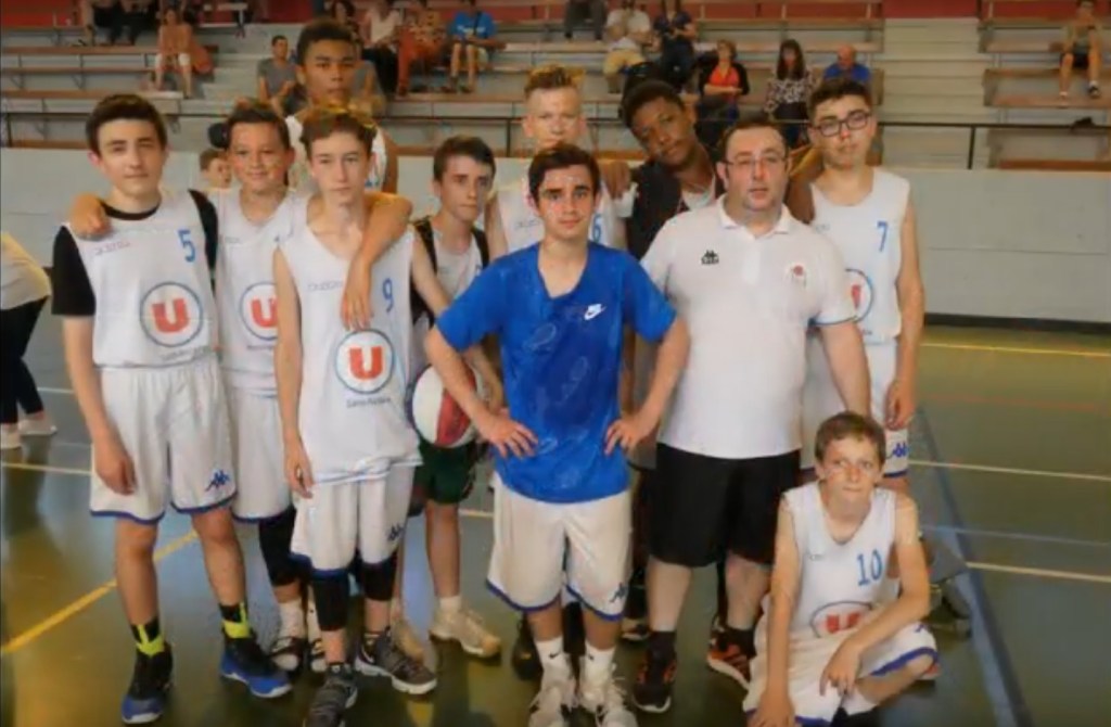 Les dernières photos de ce fabuleux week-end avec la victoire de nos Minimes !